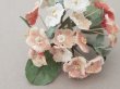 画像2: アンティーク シルクベルベットの布花 パウダーピンクオレンジ＆ホワイト ブーケ (2)