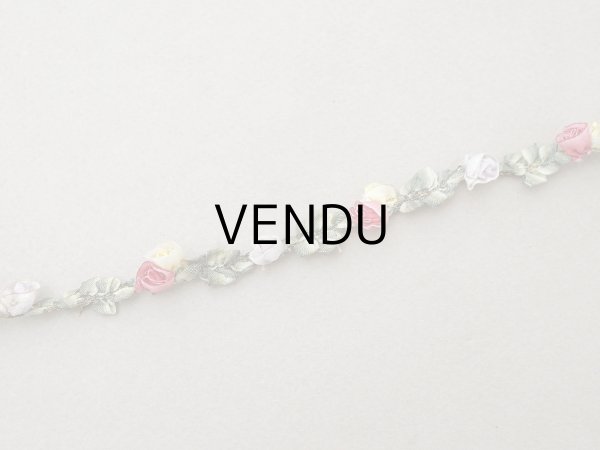 画像2: アンティーク シルク製 3色の薔薇のロココトリム 37cm ロココリボン  (2)