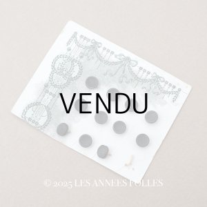 画像: アンティーク ドール用 ボタン 7mm 木製 11ピースのセット 黒