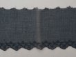 画像5: アンティーク 花刺繍入り スカラップレース コットンオーガンジー 黒 9.3cm幅 (5)