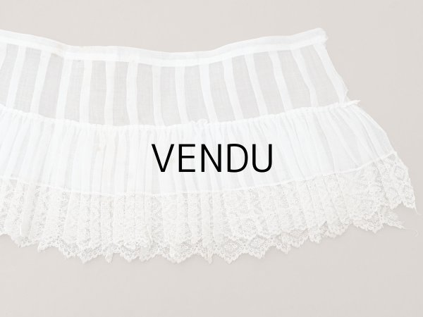 画像11: アンティーク 幅広 ドレスの裾  2段のプリーツ入り レース付 1.86m 24cm幅 コットンオーガンジー (11)