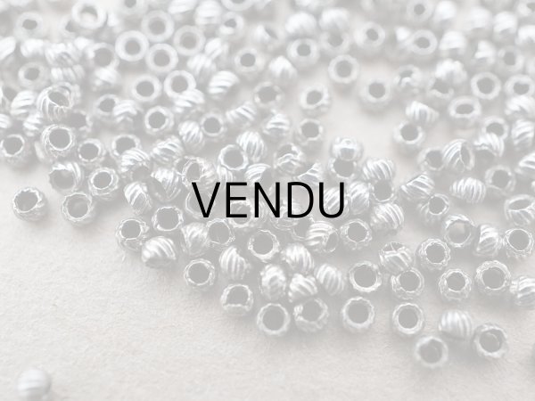 画像3: 19世紀末 アンティーク メタルビーズ ひねり模様入り シルバー  (3)