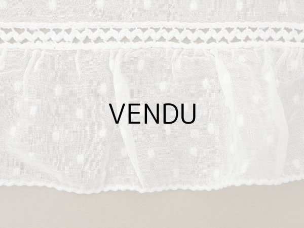 画像12: アンティーク ドット刺繍入り コットンオーガンジー  フリル付き 164×56cm (12)