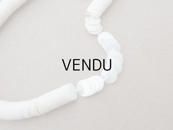画像2: アンティーク スパンコール ミルキーホワイト オーロラ加工 5mm  (2)