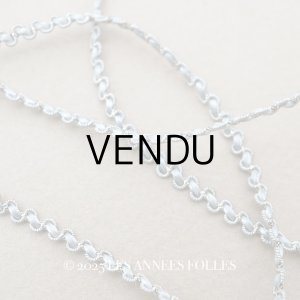 画像: アンティーク 極細 2.5mm幅 トリム グレイ&シルバー 1.13m シルク&メタル製