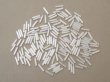 画像3: アンティーク オーロラ加工 ガラスビーズ  オフホワイト 約4×18mm  約170ピース (3)