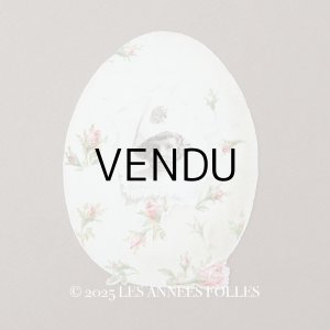 画像: アンティーク クロモ 薔薇＆復活祭の卵と少女 - LE CACAO PAYRAUD -