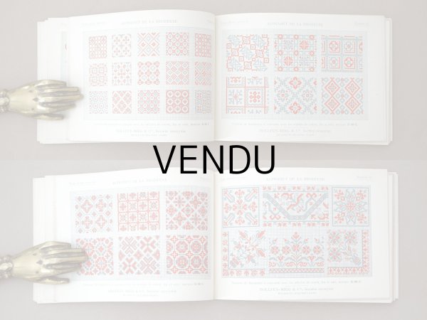 画像8: アンティーク DMC 刺繍図案帳 ALPHABET DE LA BRODEUSE - BIBLIOTHEQUE D.M.C - (8)