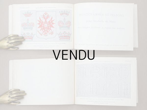 画像11: アンティーク DMC 刺繍図案帳 ALPHABET DE LA BRODEUSE - BIBLIOTHEQUE D.M.C - (11)