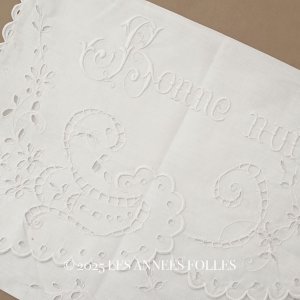 画像: 【15周年セール対象外】アンティーク パジャマケース BONNE NUIT 手刺繍 ホワイトワーク