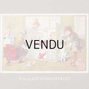 画像: 【15周年セール対象外】アンティーク クロモ ドールハウスで遊ぶ少女たち LE SALON DES POUPEES -AU BON MARCHE-