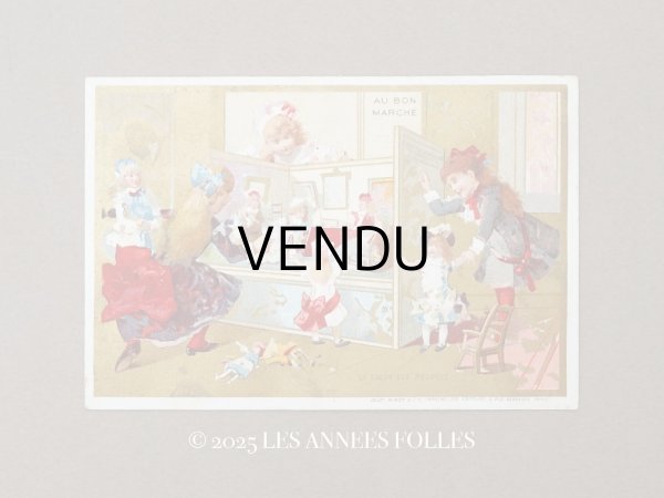 画像1: 【15周年セール対象外】アンティーク クロモ ドールハウスで遊ぶ少女たち LE SALON DES POUPEES -AU BON MARCHE- (1)