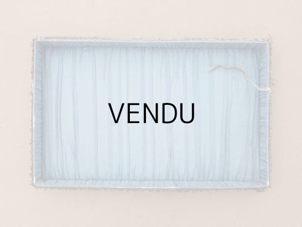 画像18: 【セール対象外】【クーポン対象外】アンティーク シルク製 ロココモチーフ&ロココトリム 大きなカルトナージュボックス 37×24×6.5cm (18)