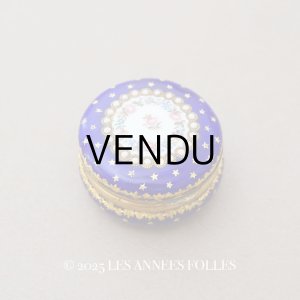 画像: 19世紀 アンティーク ピルケース ブレッソンエナメル パールの装飾 ブルーのエナメル 薔薇のリース