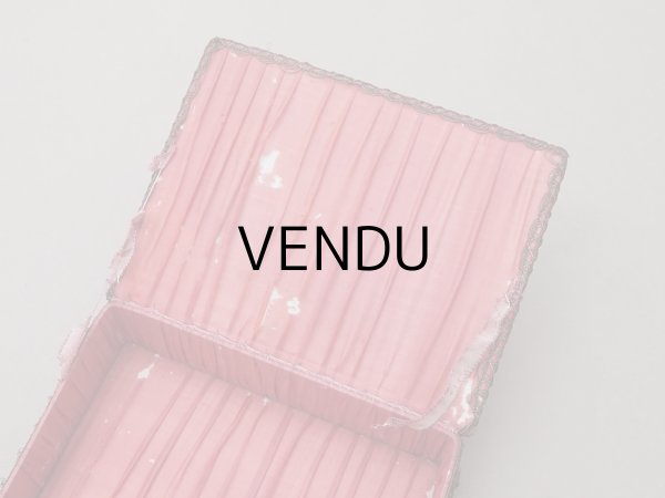 画像8: アンティーク ロココトリム付 カルトナージュボックス チェリーピンク (8)