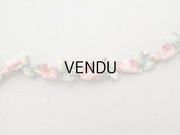 画像2: ＊蚤の市＊アンティーク とても小さな薔薇 ロココトリム シルク製 ロココリボン ピンク＆レッド (2)