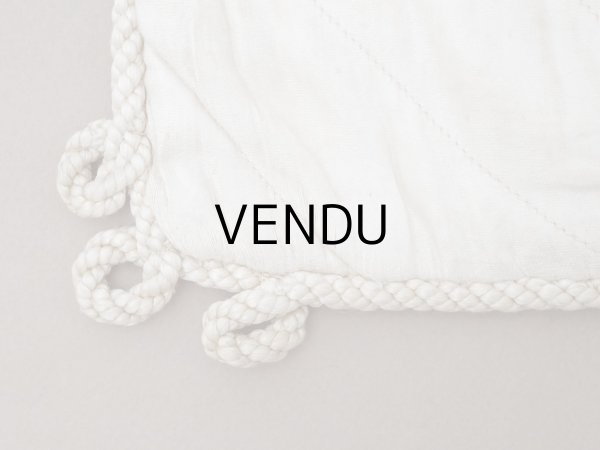 画像14: アンティーク シルク製 花かごのリボン刺繍入り ハンキーケース ハンカチ用ポシェット フラワーバスケット (14)