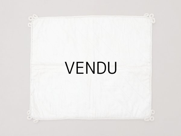 画像11: アンティーク シルク製 花かごのリボン刺繍入り ハンキーケース ハンカチ用ポシェット フラワーバスケット (11)