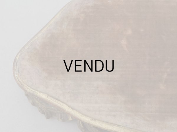 画像3: 19世紀 アンティーク ロカイユ装飾の台座 コーヒーブラウンのベルベット (3)