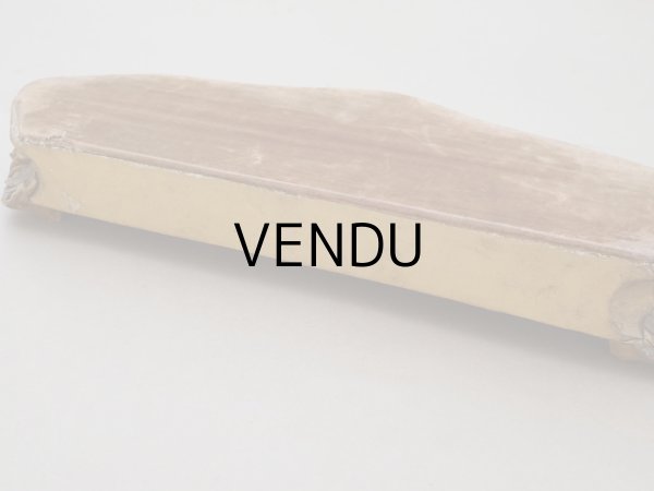 画像6: 19世紀 アンティーク ロカイユ装飾の台座 コーヒーブラウンのベルベット (6)