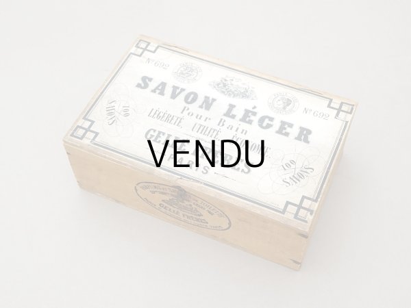 画像2: アンティーク ソープボックス 大きな木箱 SAVON LEGER POUR BAIN - GELLE FRERES PARIS - (2)