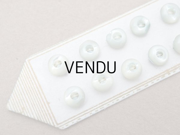 画像4: アンティーク マザーオブパール製 極小 ボタン 6mm 12ピース シェルボタン パウダーブルーグリーン (4)