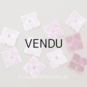 画像: アンティーク 布花材料 ベルベットの花びら 花芯付き 10ピースのセット 約3cm 布花 ライラックピンク＆赤紫