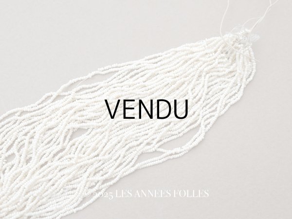 画像1: アンティーク シードビーズ エクリュ 生成り 1cm=14粒 キャビアビーズ マイクロビーズ (1)