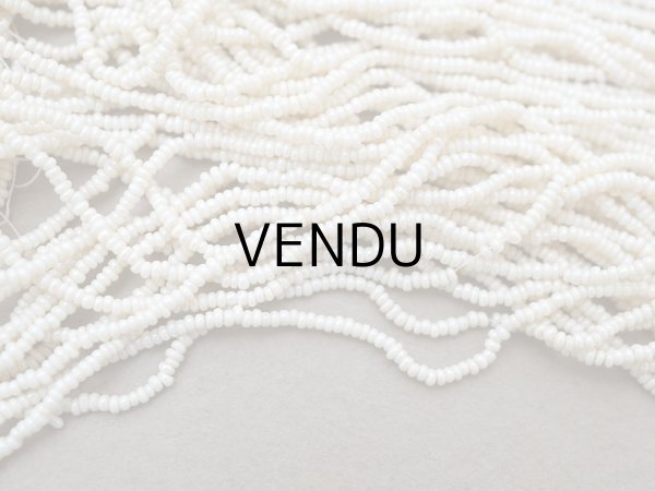 画像3: アンティーク シードビーズ エクリュ 生成り 1cm=14粒 キャビアビーズ マイクロビーズ (3)