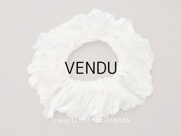 画像1: アンティーク シルクシフォンのプリーツ オフホワイト (1)