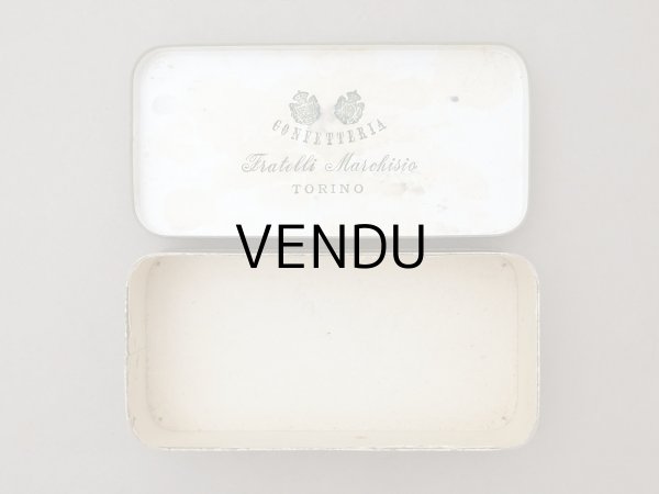 画像8: アンティーク 鈴蘭のお菓子箱 脚付き コンフィズリーの紙箱 (8)