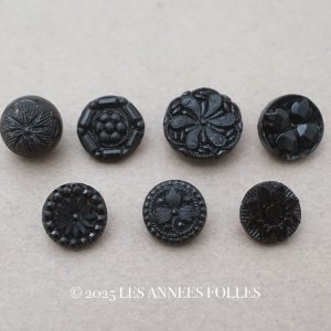 画像: アンティーク 花 フレンチジェットのボタン