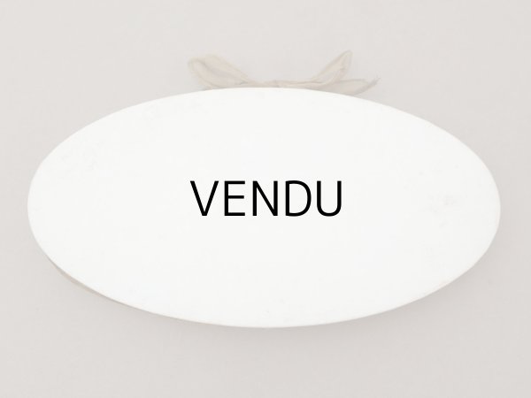 画像8:  1909年 アンティーク『マルキーズ・ ドゥ・セヴィニエ』のお菓子箱 薔薇とリボンのガーランド - MARQUISE DE SEVIGNE PARIS - (8)