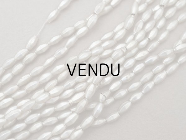 画像4: アンティーク スフレビーズ シルバー カット入り 3×5mm 約660ピースのセット 吹きガラス製 ビーズ  (4)