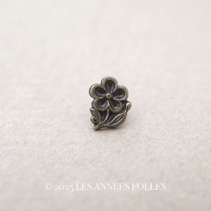 画像: アンティーク ドール用 極小 ボタン 花 6×7.5mm