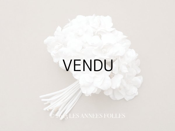 画像1: アンティーク 白菫の布花 パルマスミレ (1)