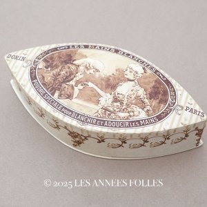 画像: アンティーク パウダーボックス POUDRE SPECIALE POUR BLANCHIR ET ADOUCIR LES MAINS - DORIN PARIS -