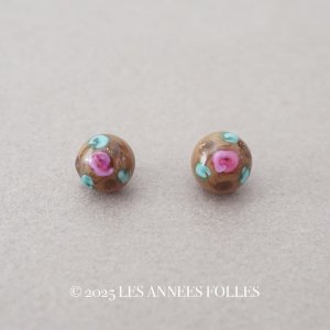 画像: 19世紀末 アンティーク 薔薇のエナメルボタン 8mm 2ピースのセット ガラス製 