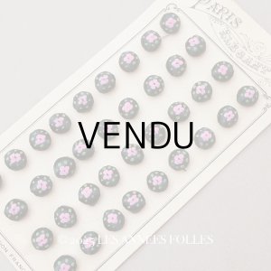 画像: *蚤の市* アンティーク シルクサテンのくるみボタン 薔薇のハンドペイント 10mm 黒 36ピースのセット