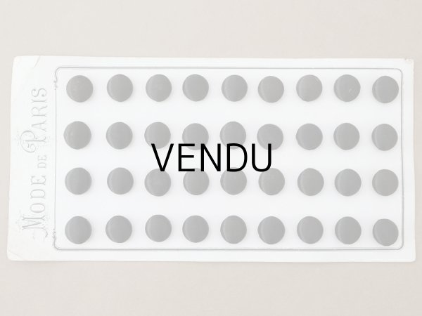 画像4: ＊蚤の市＊アンティーク  シルク製 くるみボタン 16mm  36ピース 黒 (4)