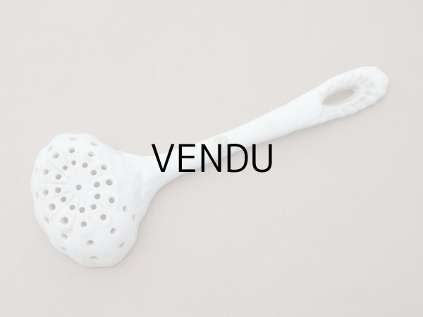 画像4: 19世紀末 アンティーク セラミック製 シュガースプーン  (4)