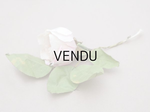 画像3: アンティーク パウダーピンクの薔薇の布花 クウォーターロゼット咲き (3)