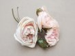 画像2: アンティーク パウダーピンクの薔薇の布花 クウォーターロゼット咲き (2)