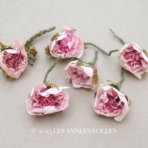 画像: アンティーク 小さな薔薇の布花  パウダーピンク ピース売り クウォーターロゼット咲き