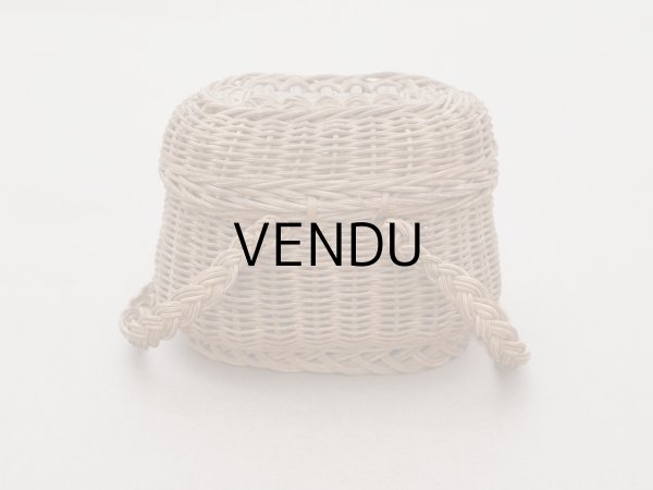 画像3: アンティーク ドール用 パニエ LOURDES ルルドの泉のプレート付 (3)