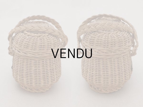 画像4: アンティーク ドール用 パニエ LOURDES ルルドの泉のプレート付 (4)