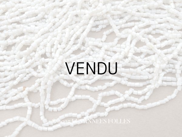 画像1: アンティーク シードビーズ グレイッシュホワイト ガラスビーズ  (1)