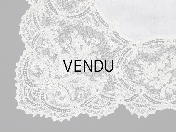 画像16: 【セール対象外】【クーポン対象外】アンティーク アランソンレース 結婚式のハンカチ【ポワン・ダランソン】 (16)