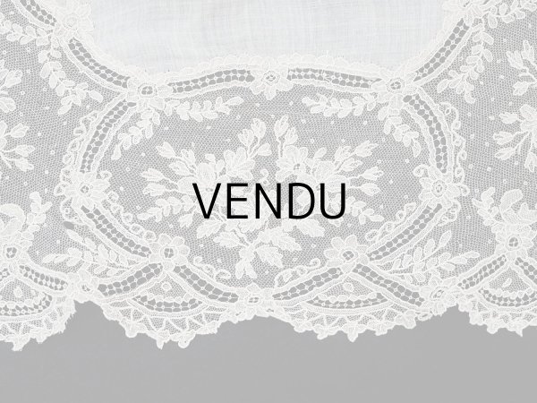 画像17: 【セール対象外】【クーポン対象外】アンティーク アランソンレース 結婚式のハンカチ【ポワン・ダランソン】 (17)