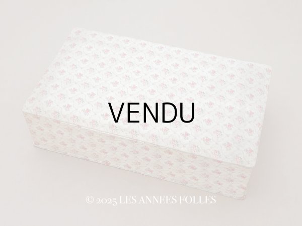 画像1: アンティーク ピンクの薔薇模様 大きなカルトナージュボックス  54.3×31.3×13.6cm (1)